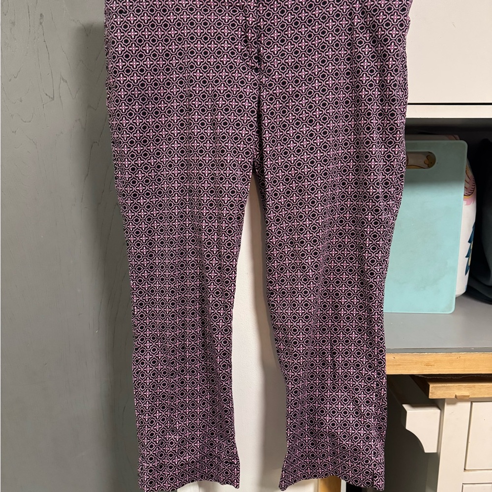 Laundry By Shelli Segal Patterned Capris - Purple and Black
